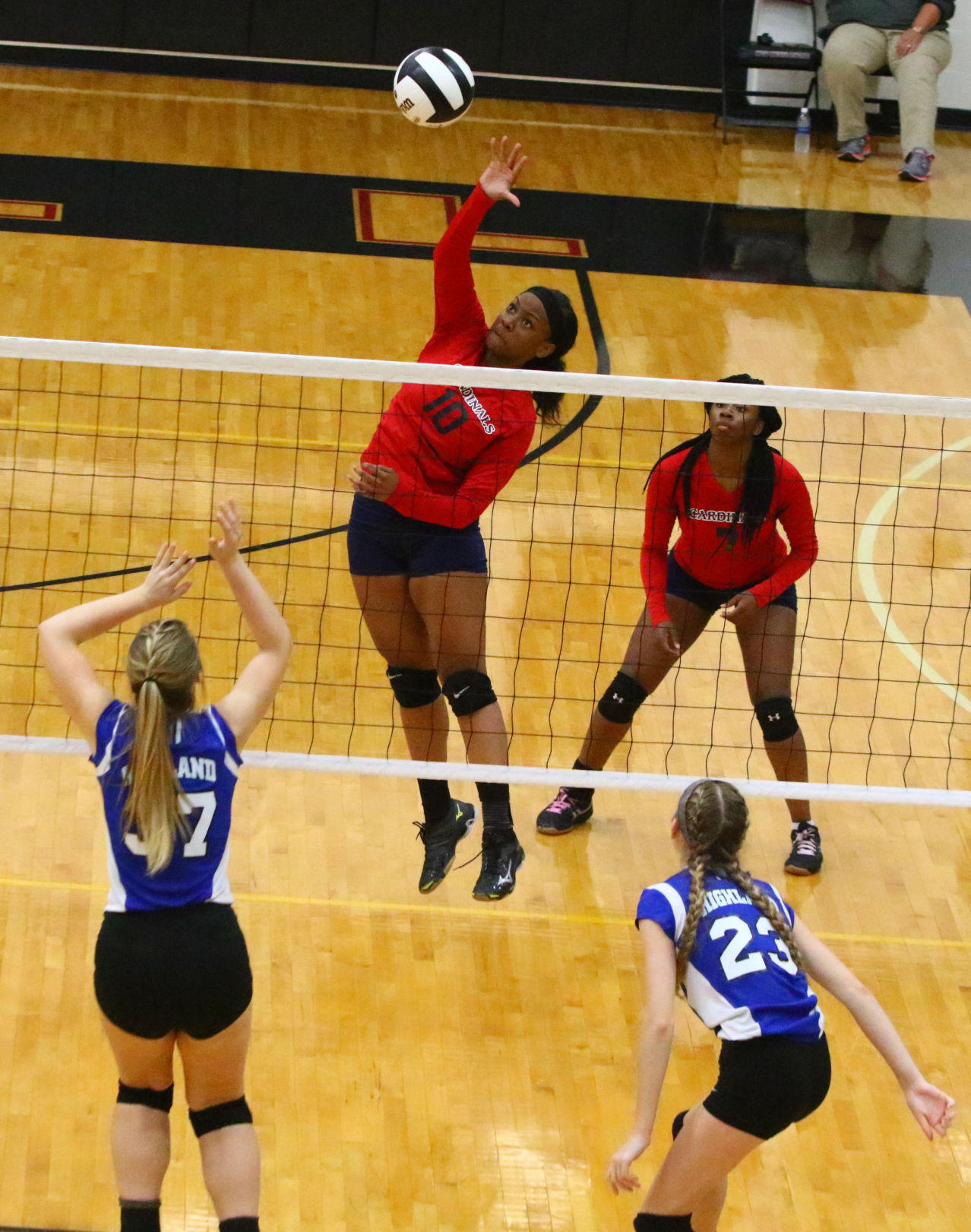 Gallery: Volleyball Sectional - East Chicago vs. Highland